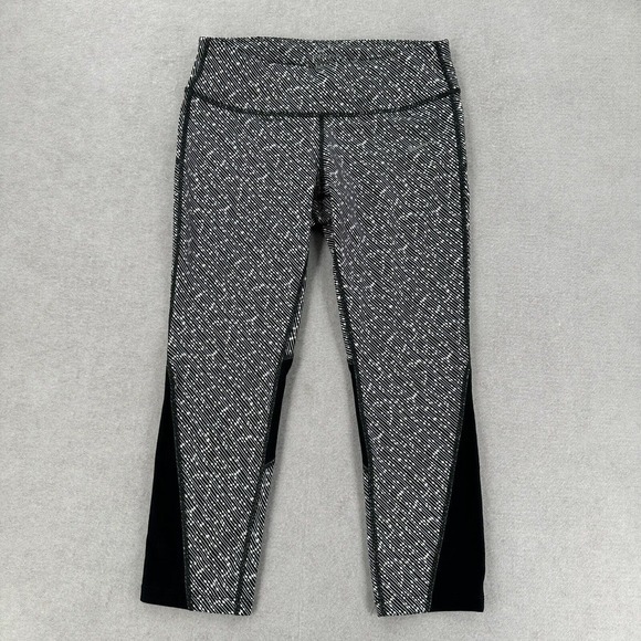 Nike Women Black White 7/8 Length Leggings Mesh Panels Yoga Pants Womens‎ Med - Picture 1 of 11